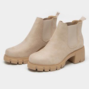 Brand New Beige Chelsea Boots Perfect for Fall/Autumn